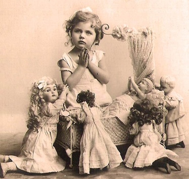 Немски порцеланови кукли от 19-и век - играчките на децата преди 100 години
