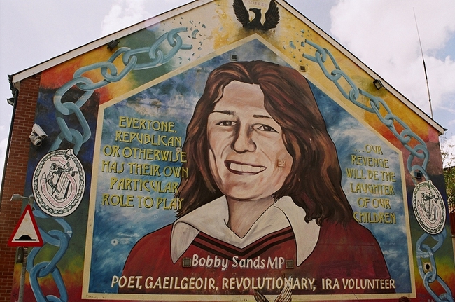 Фолс Роуд – историята на Северна Ирландия е на улицата