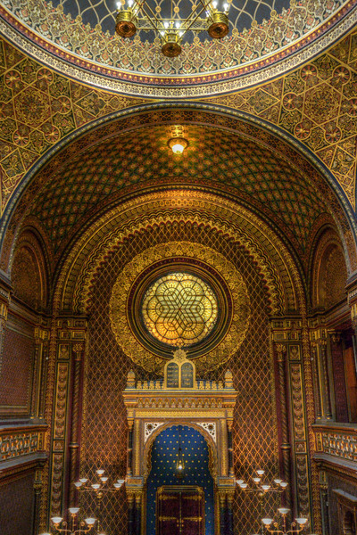 Испанската синагога – иберийски стил в Прага
