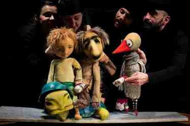 Столичен куклен театър с безплатни представления за деца