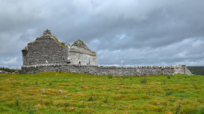 Каменните стени на Ирландия