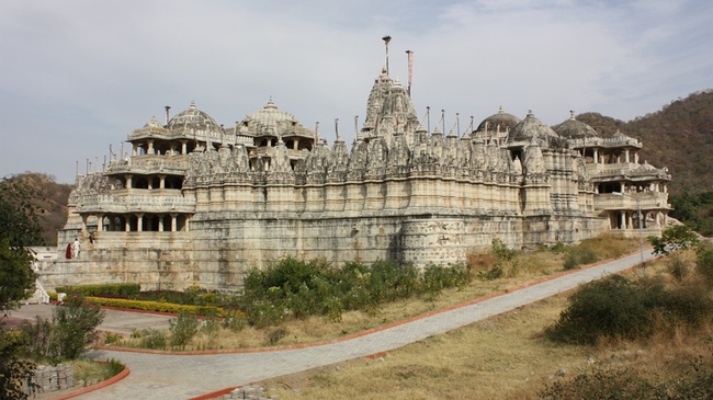 Изяществото на храма Ранакпур
