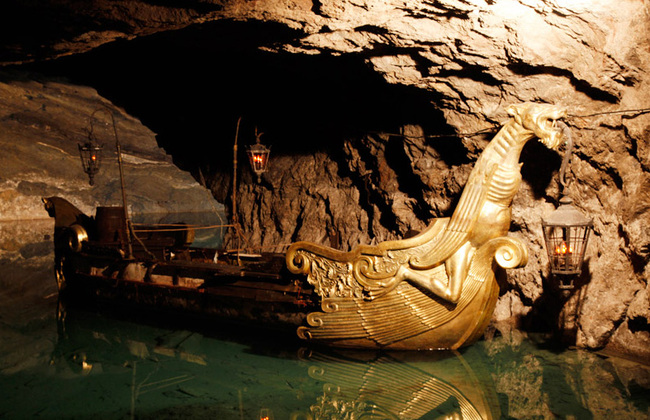 Зеегроте: Подземното езеро на Виена