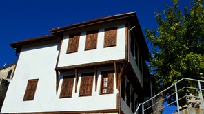 Паскалевата къща - по пътя на коприната в България