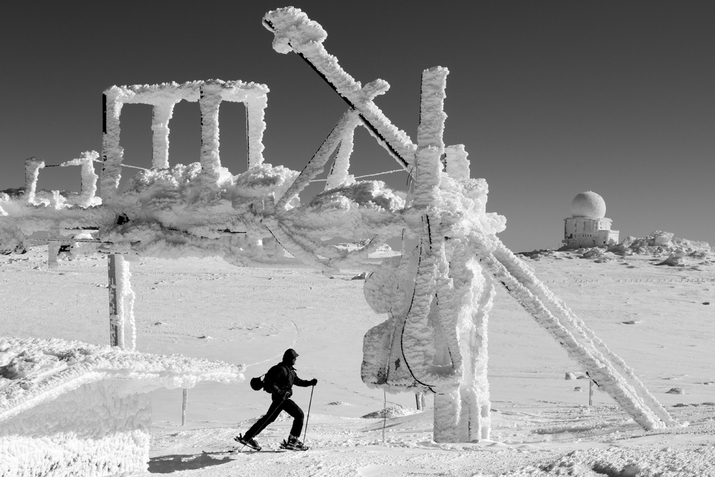 Зима извън пистите в снимките на Виктор Троянов
