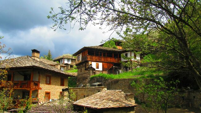 Село Ковачевица и загадките на планината