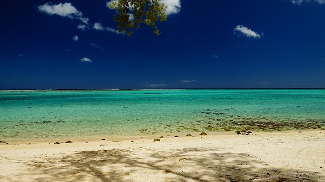 Остров Мавриций и загадъчната цветна земя