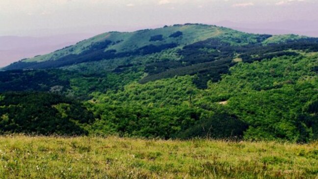 Непознатите планини на България: Голо бърдо
