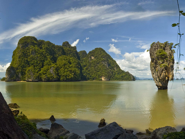 Джеймс Бонд: (Туристически) агент 007 - Тайланд: Островът на Бонд