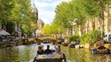 Амстердам с мерки срещу туристическия наплив