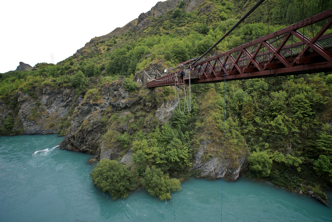 Топ 10 най-страшни места за скок с бънджи - Кавару (Нова Зеландия)