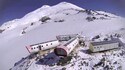 Вижте хотела, който се извисява на 4000 м надморска височина (видео)