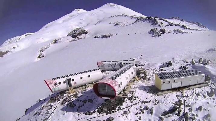 Пътувай от креслото: Един необикновен хотел на 4000 м надморска височина