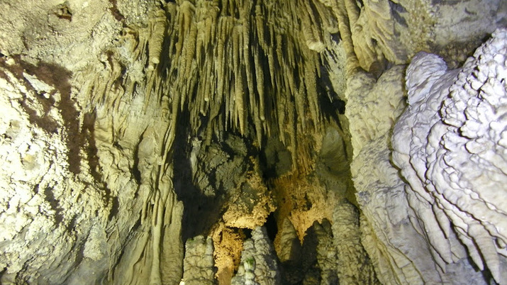 Екстремен уикенд: Пропастна пещера Ухловица в Родопите