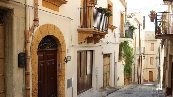 Продават къщи за 1 евро в Сицилия
