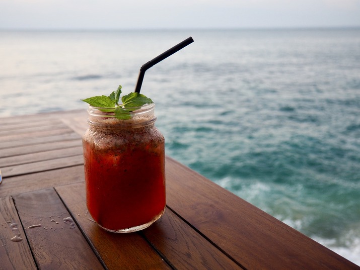5 алкохолни коктейли за лятната почивка