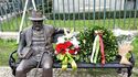 Откриха паметник-пейка на Пенчо Славейков в Милано