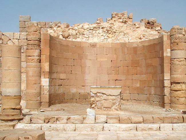 Авдат и древният Път на благовонията - Апсида, в която се намира олтарът на византийската църква 