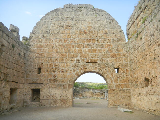 Перге - Анталия - Peika.bg