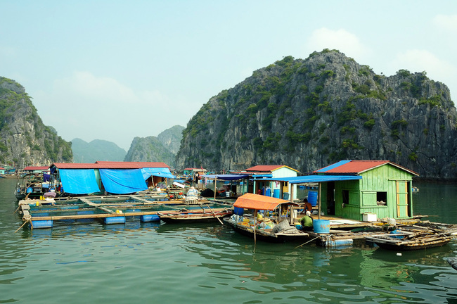10-те най-красиви рибарски градчета по света - Ха Лонг Бей