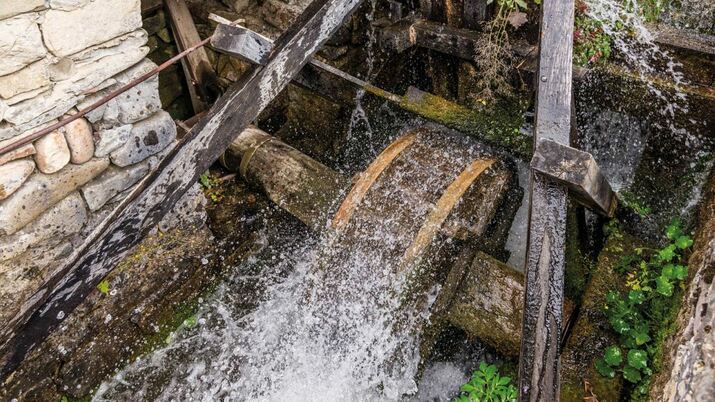 Водните съоръжения в музей „Етър“ ще запазят своята автентичност
