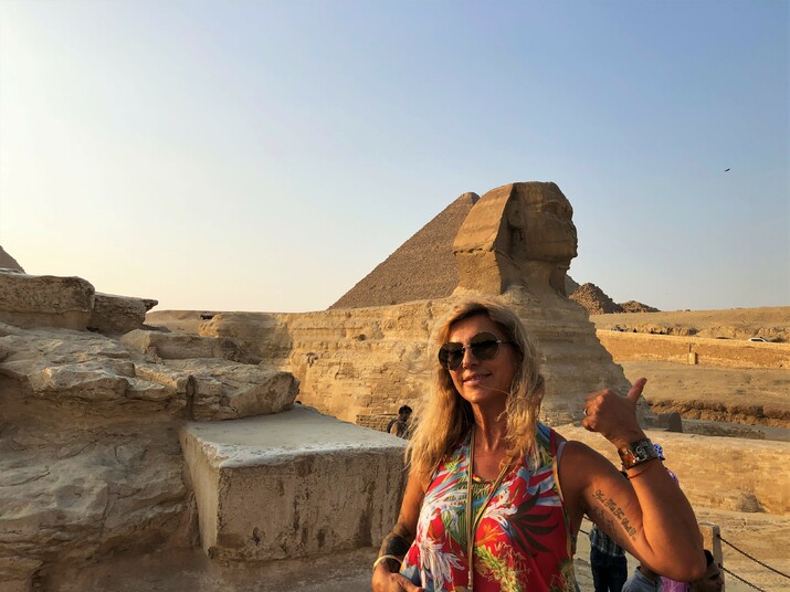 Лицето на пустинята е красиво и обичащо: Египет
