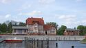 Германско градче предлага къща и заплата от 1000 евро, за да се преместите в него