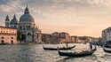 Венеция официално забрани влизането на големи круизни кораби в историческия център на града