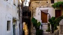 Италиански села плащат по €28 000, за да заживеете там