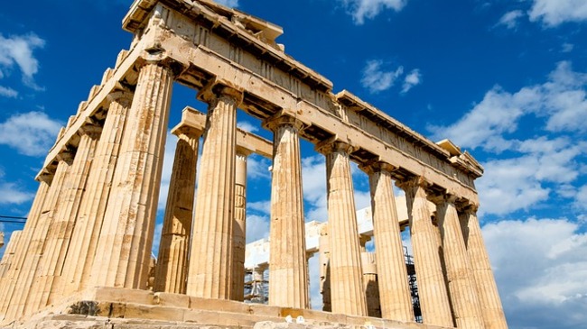 Какво трябва да знаете, ако планирате скорошно пътуване към Гърция?