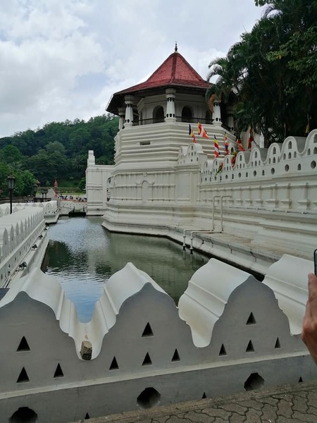 Зъбът на Буда, Канди, Шри Ланка – една от най-свещенните будистки реликви в целия свят
