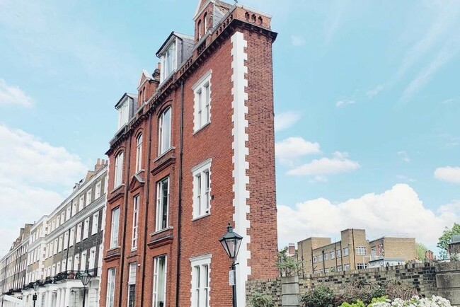 Бихте ли живели в най-тясната сграда в Лондон?