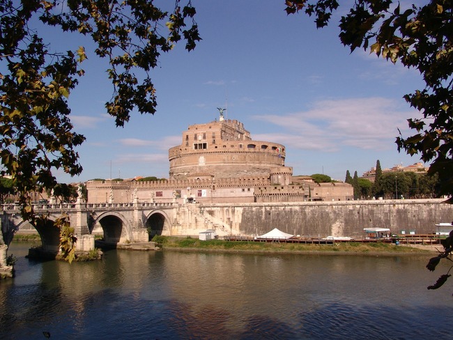 Замъкът Сант Анжело - древното бижу на Рим