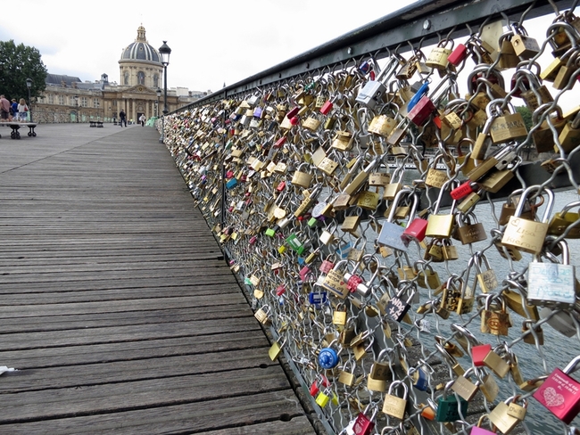 Фото сряда: Най-романтичното място в Париж