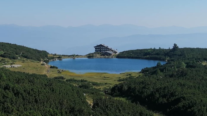 Хижите в България с най-красиви гледки