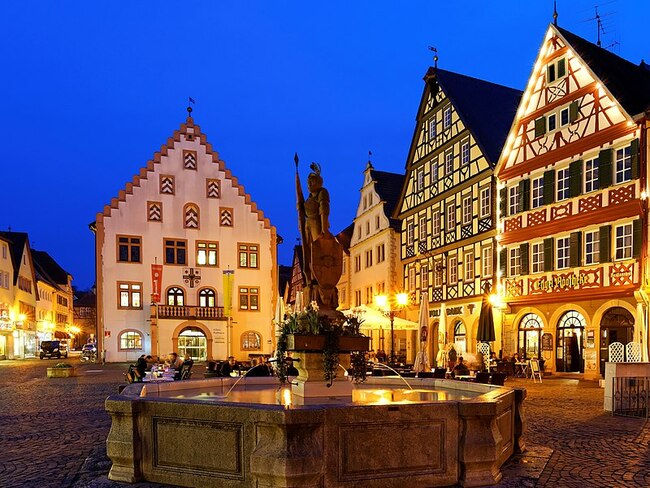 Бад Мергентхайм - градът на старинни, калдъръмени улички и прекрасни фахверкови сгради