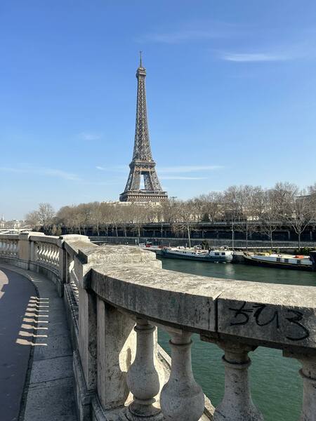 Бюджетна екскурзия в Париж? Възможно е!