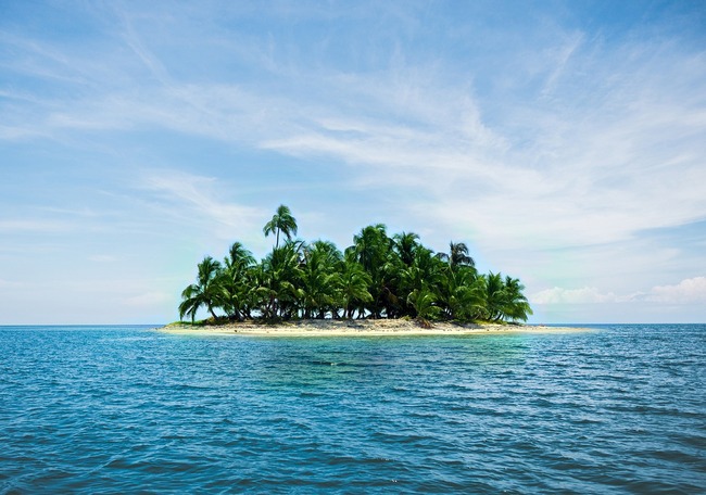 30 идеи какво да правите, ако попаднете на самотен остров