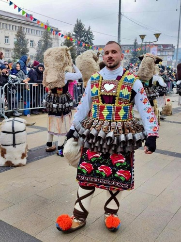 Сурва 2024