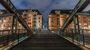 Хамбург: Градът с повече мостове от Венеция и Амстердам, взети заедно