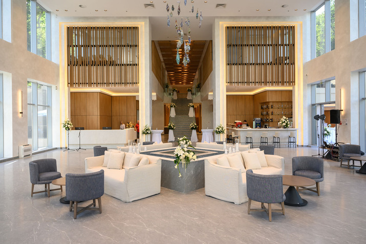Най-новият петзвезден хотел на българското Черноморие Poseidon Beach Resort официално отвори врати
