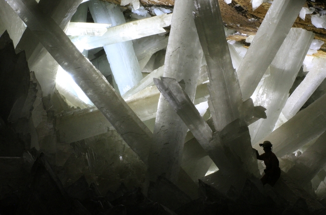 Вдъхновение на деня: Пещерата на кристалите