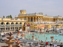 Унгарска традиция: Термалните бани