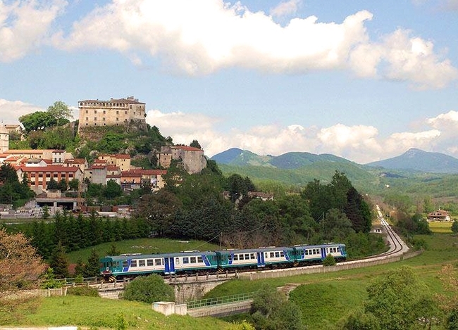 Влак в Италия по старовремски