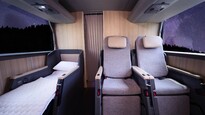 Европа получава първия нощен автобус с легнали седалки и Wi-Fi