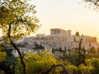 Уикенд в Атина – между митове, море и модерност