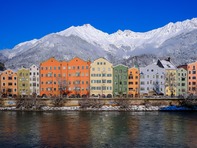 Вълшебна зима в Инсбрук – градът, където Алпите докосват небето