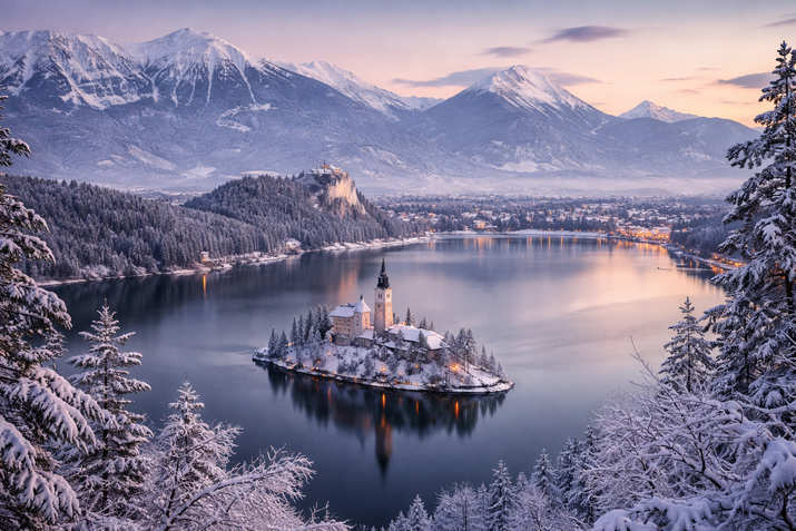 Словения през зимата – малката страна с голяма магия
