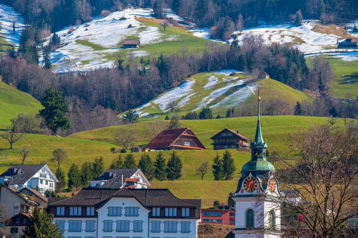 Рига през зимата: северна тишина, която подрежда мислите