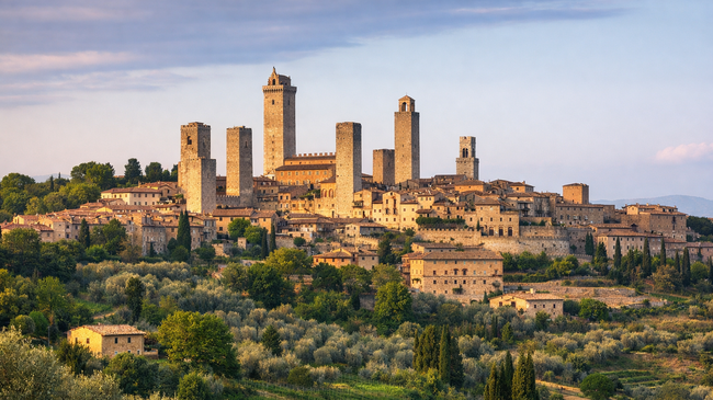 Сан Джиминяно, Италия – средновековният град, който прилича на каменен силует